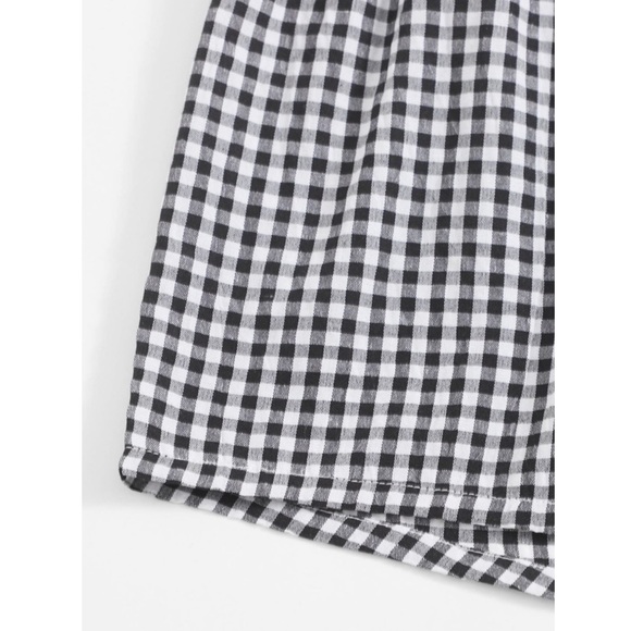 Boutique | Checkered Shorts - Picture 3 of 10
